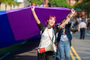 同志婚紗/海蛙攝影/austin/hiwow.studio/婚姻平權/LGBT/情侶寫真/凱達格蘭大道/2017台北同志大遊行