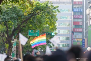 同志婚紗/海蛙攝影/austin/hiwow.studio/婚姻平權/LGBT/情侶寫真/凱達格蘭大道/2017台北同志大遊行