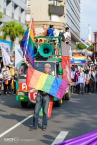 同志婚紗/海蛙攝影/austin/hiwow.studio/婚姻平權/LGBT/情侶寫真/凱達格蘭大道/2017台北同志大遊行