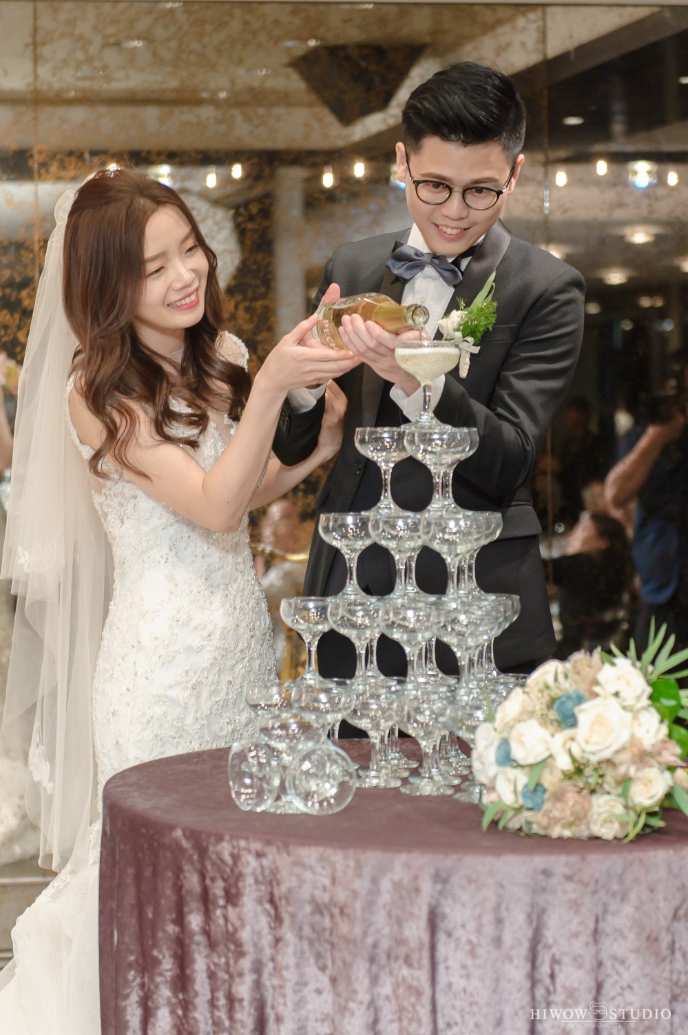 hiwow.studio/海蛙攝影/婚攝海蛙/婚禮紀錄/拍婚禮/世貿三三/國賓飯店