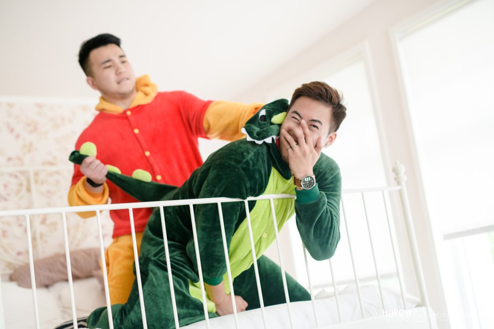 同志婚紗/海蛙攝影/austin/hiwow.studio/婚姻平權/自助婚紗/情侶寫真/語不驚人毛不休/東潮時裝西服/好拍市集