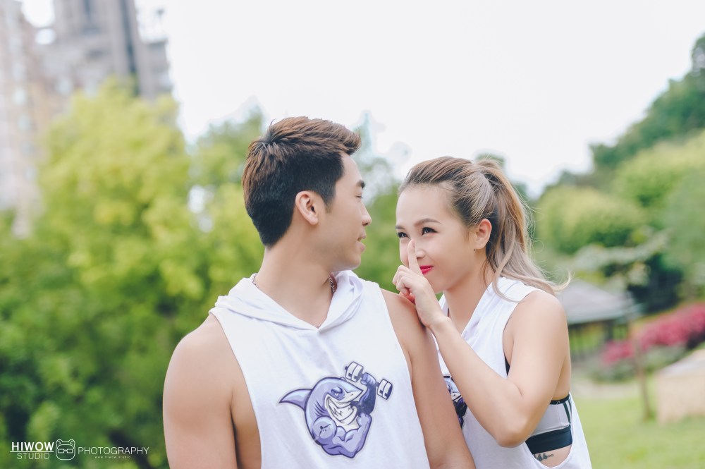 HIWOW 海蛙 海蛙攝影 自助婚紗 淡水 好拍市集　健身教練　居家風　