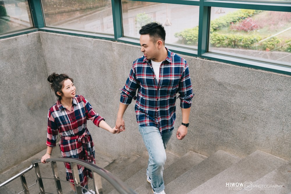 HIWOW 海蛙 海蛙攝影 自助婚紗 淡水 輕婚紗　情侶寫真　橄欖球