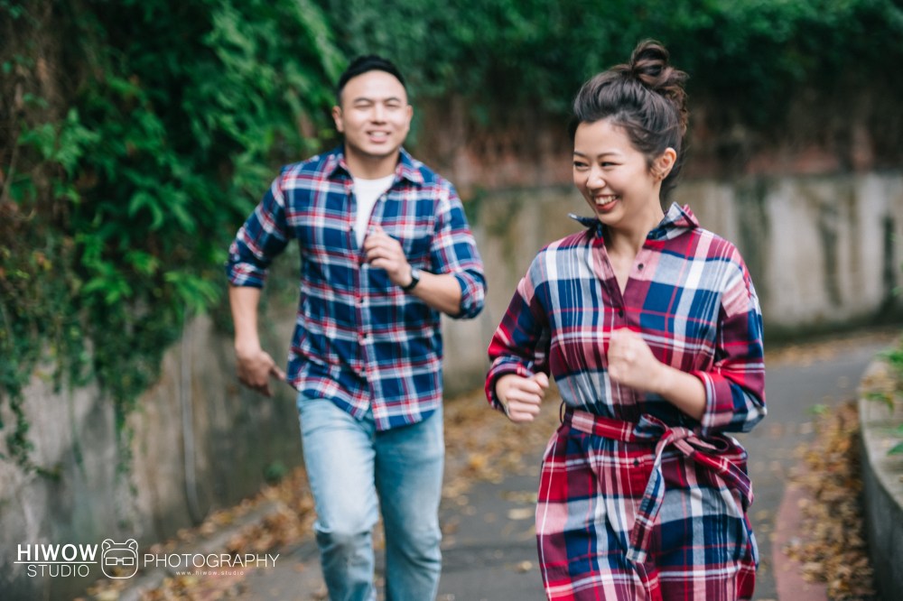 HIWOW 海蛙 海蛙攝影 自助婚紗 淡水 輕婚紗　情侶寫真　橄欖球