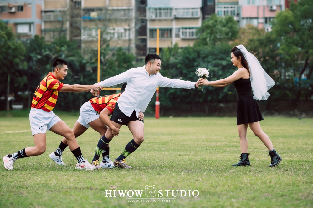 HIWOW 海蛙 海蛙攝影 自助婚紗 淡水 輕婚紗　情侶寫真　橄欖球
