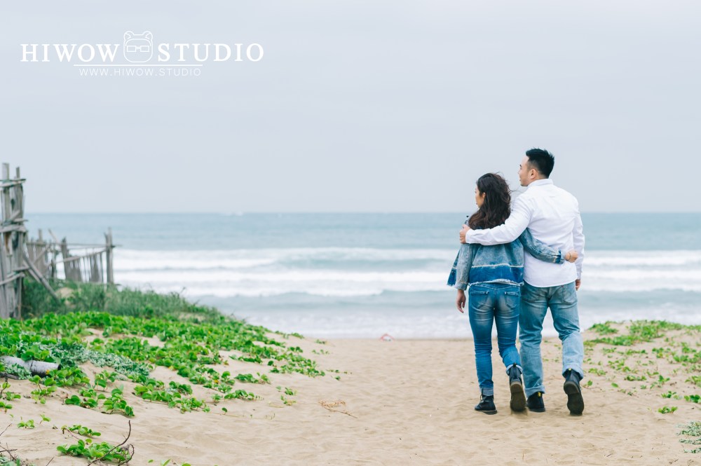 HIWOW 海蛙 海蛙攝影 自助婚紗 淡水 輕婚紗　情侶寫真　橄欖球