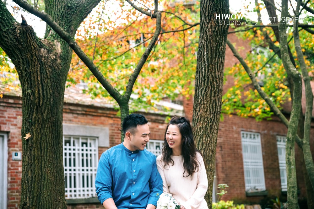 HIWOW 海蛙 海蛙攝影 自助婚紗 淡水 輕婚紗　情侶寫真　橄欖球