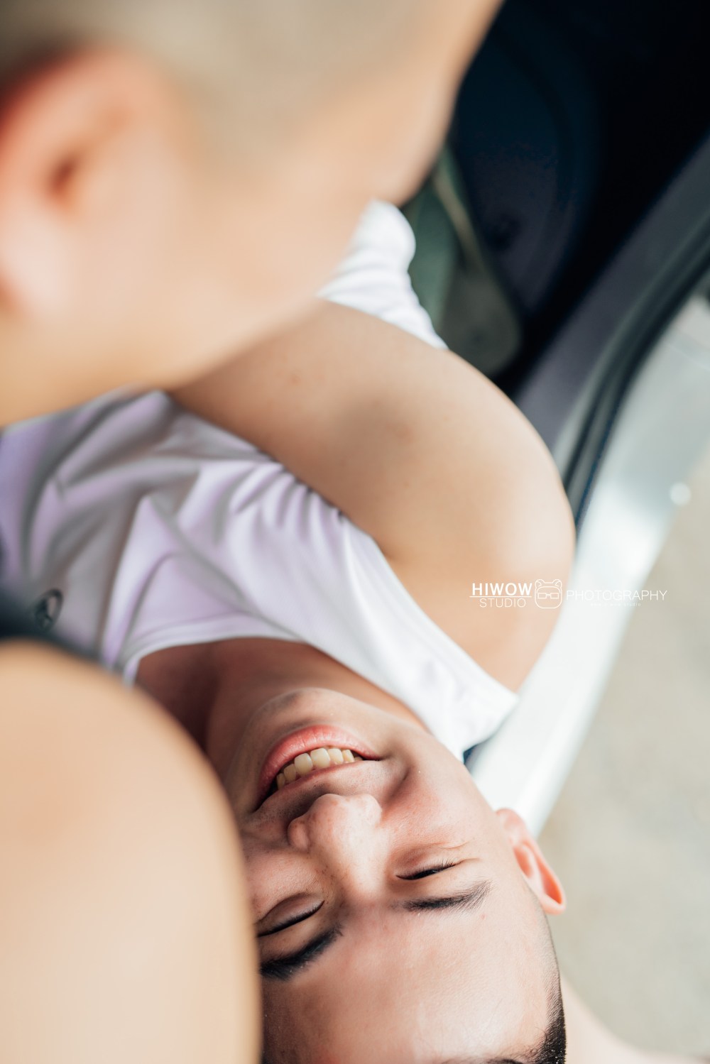 同志婚紗 海蛙攝影 hiwow.studio 情侶寫真 生活風 日常 海邊 淡水