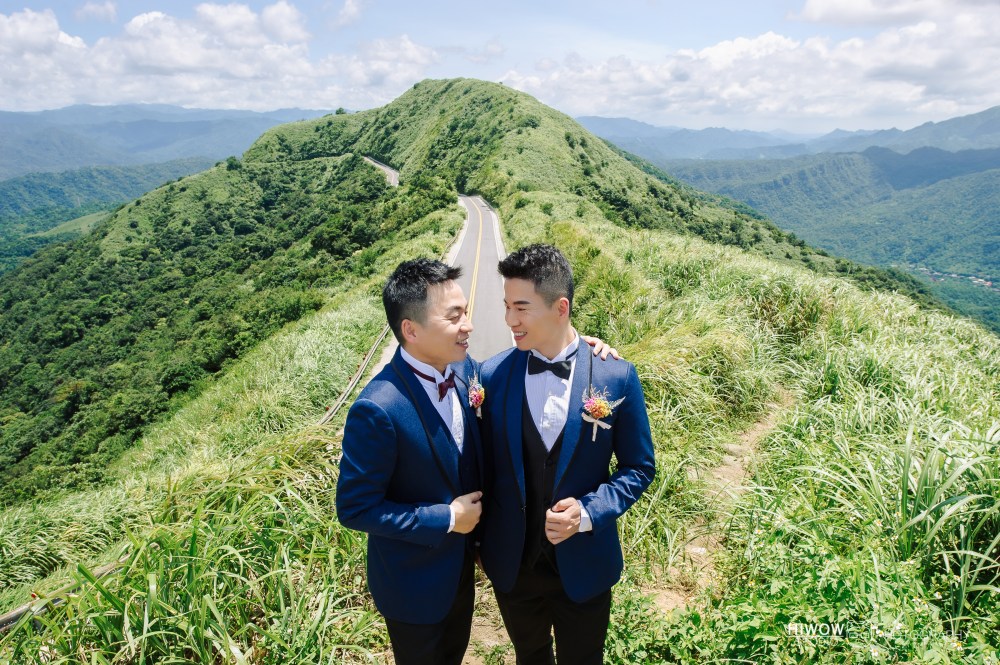 同志婚紗/海蛙攝影/austin/hiwow.studio/婚姻平權/男男婚紗/自助婚紗/健身夫夫/情侶寫真/同性婚紗/凡登男士西服/不驗亭