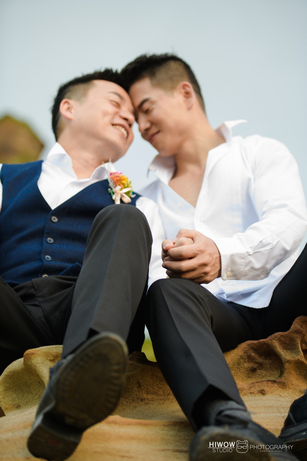 同志婚紗/海蛙攝影/austin/hiwow.studio/婚姻平權/男男婚紗/自助婚紗/健身夫夫/情侶寫真/同性婚紗/凡登男士西服/南雅奇岩